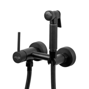 ( طلب مسبق ) خلاط شطاف بالشطاف الخارجى اوتوماتيك NEW بالعلاقة و الخرطوم 120 سم اللون أسود منتج مستورد من ريسب